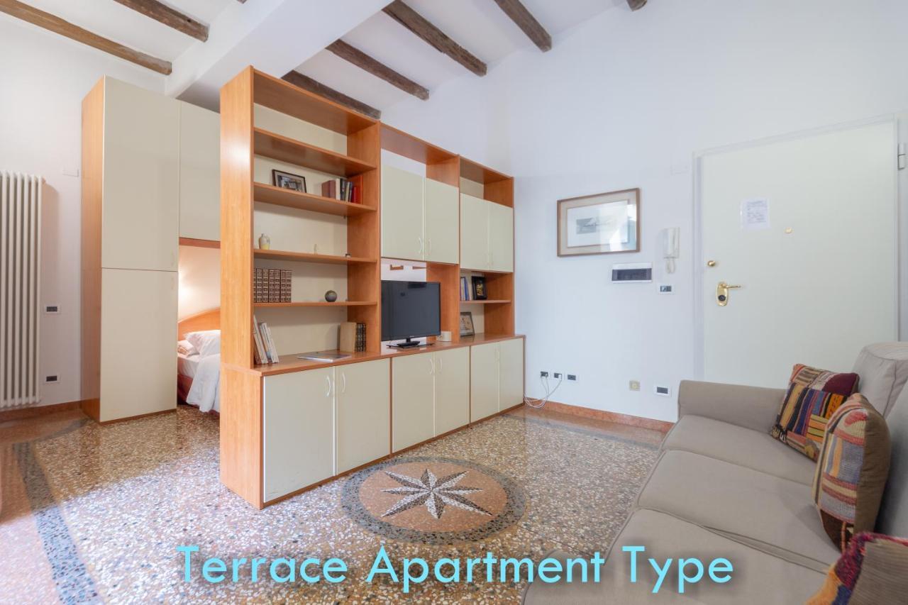 Santo Stefano Apartments - Bolognarooms Bagian luar foto
