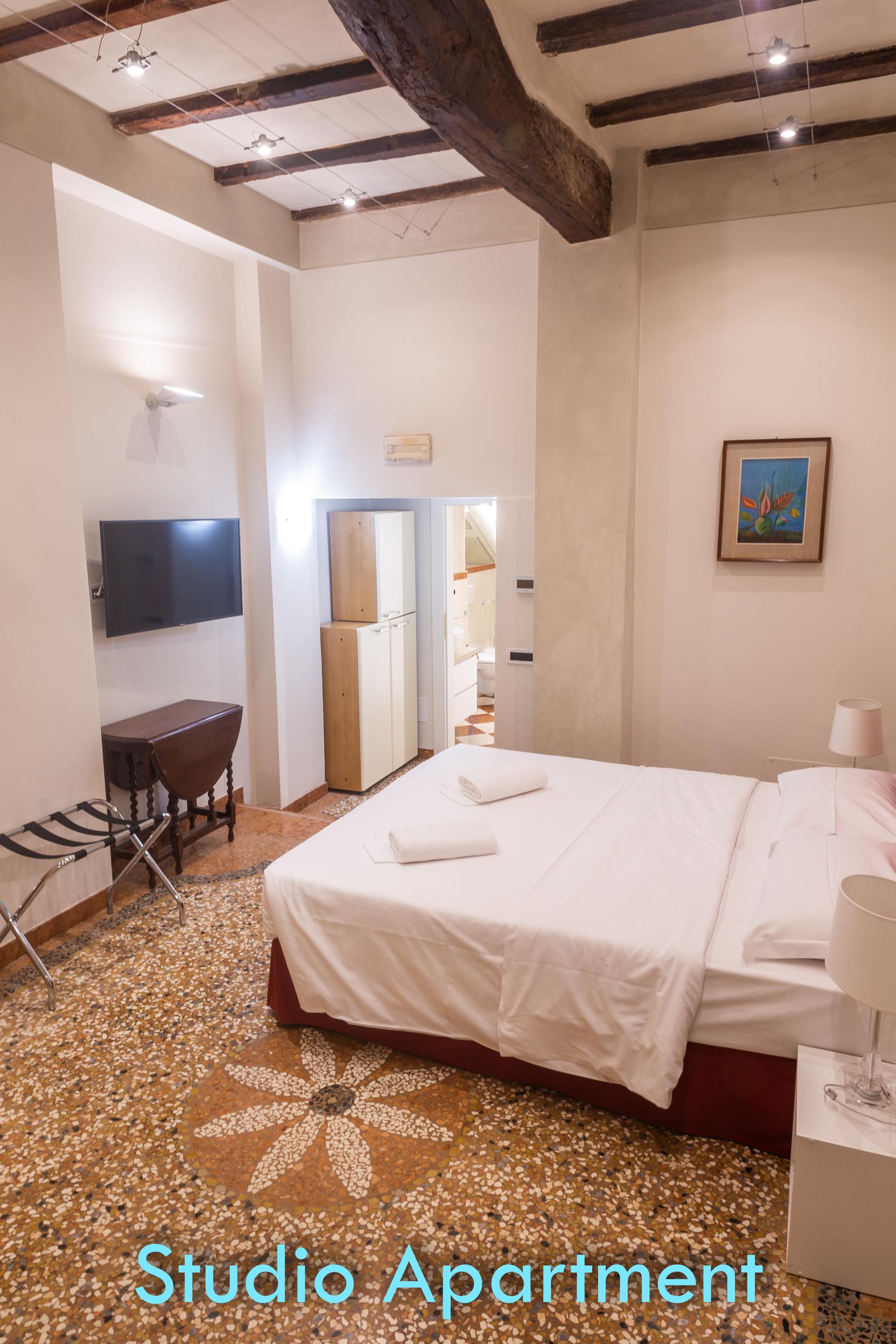 Santo Stefano Apartments - Bolognarooms Bagian luar foto
