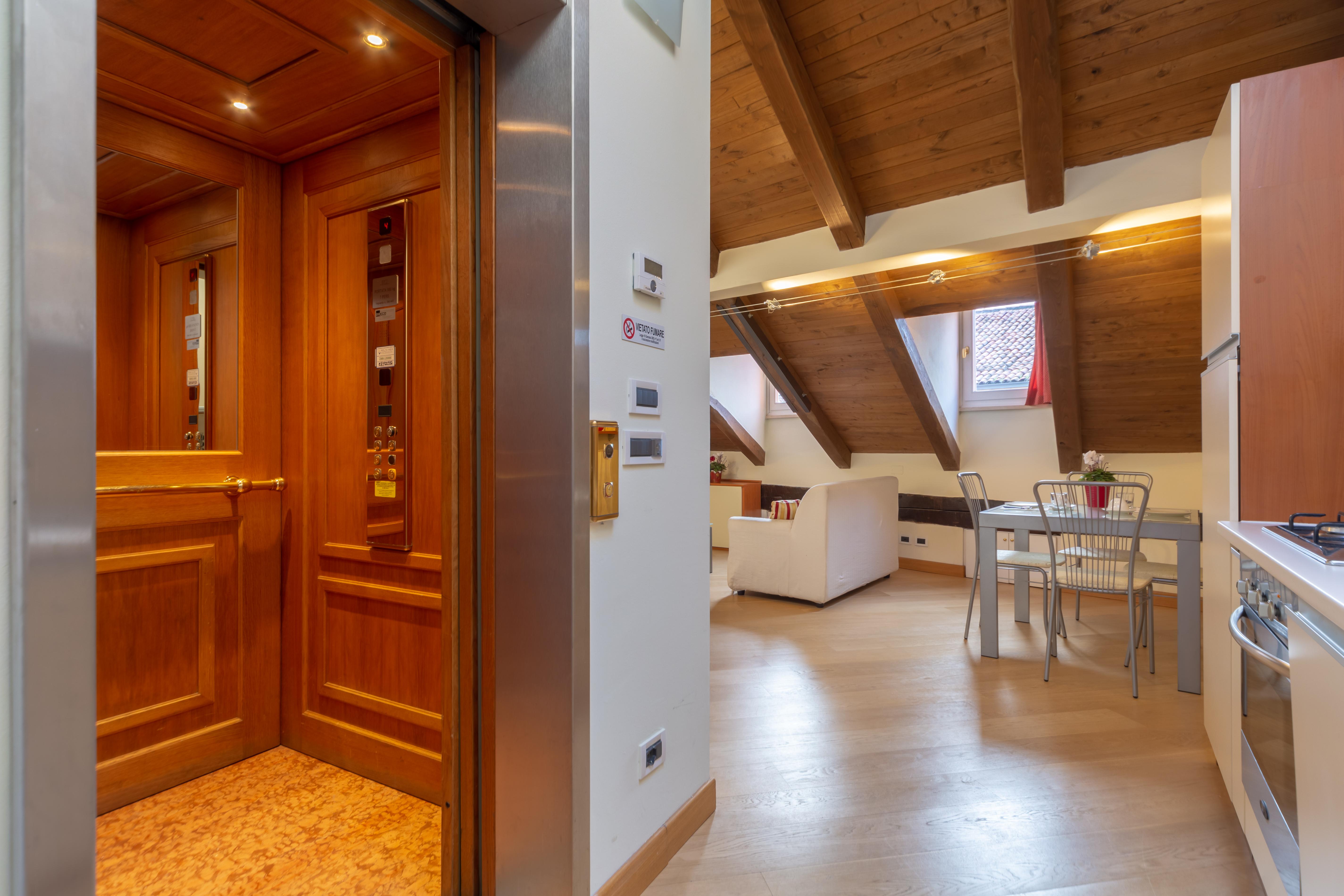Santo Stefano Apartments - Bolognarooms Bagian luar foto