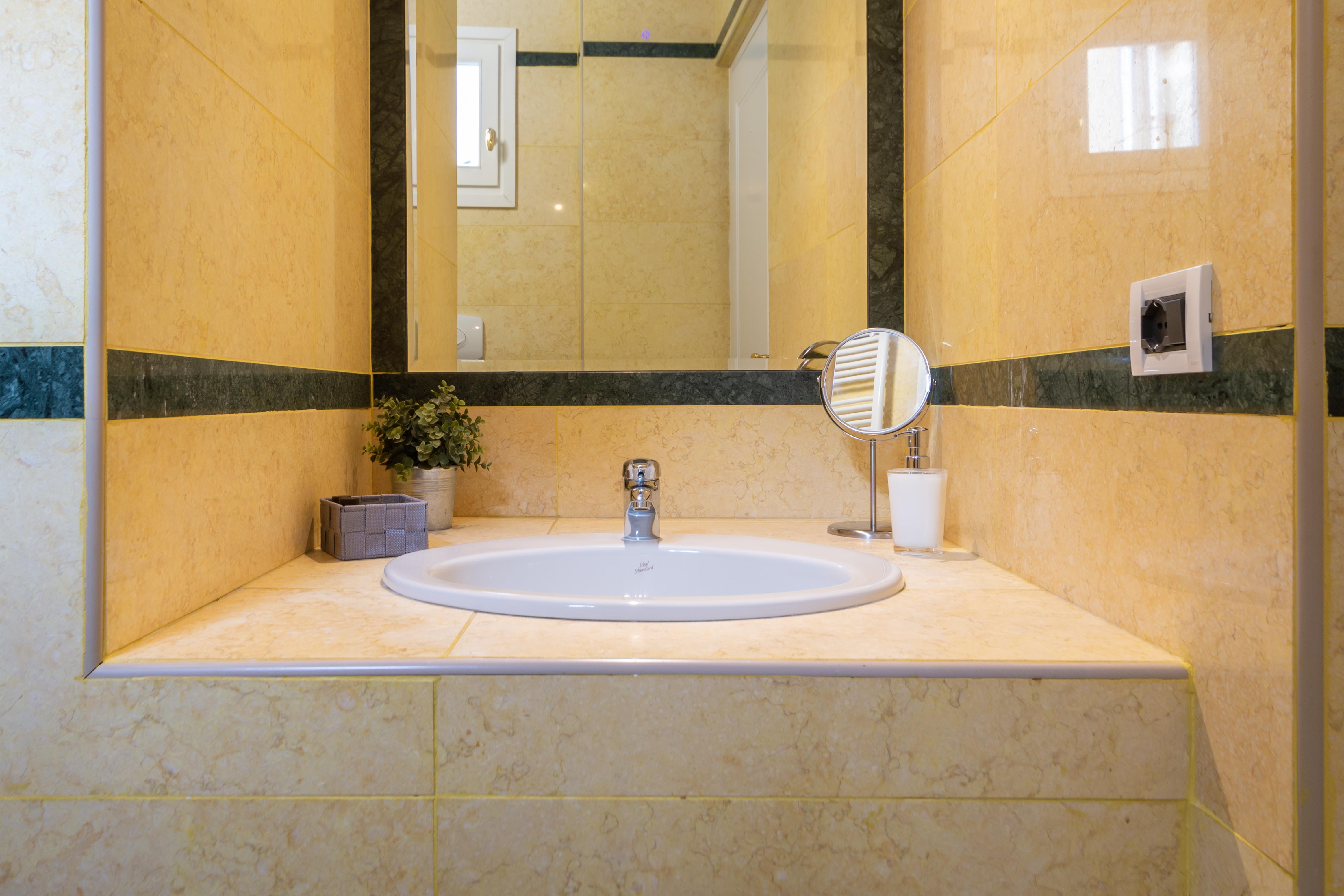 Santo Stefano Apartments - Bolognarooms Bagian luar foto
