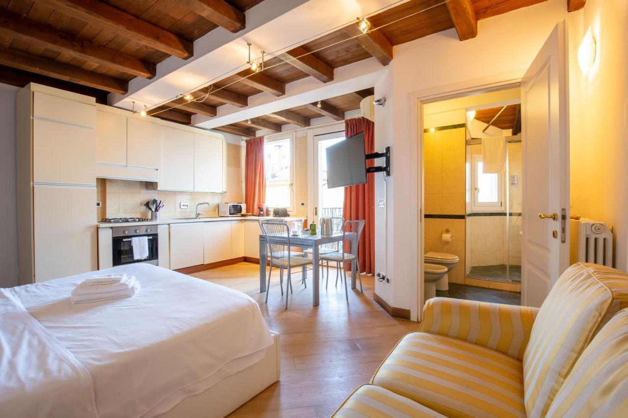 Santo Stefano Apartments - Bolognarooms Bagian luar foto