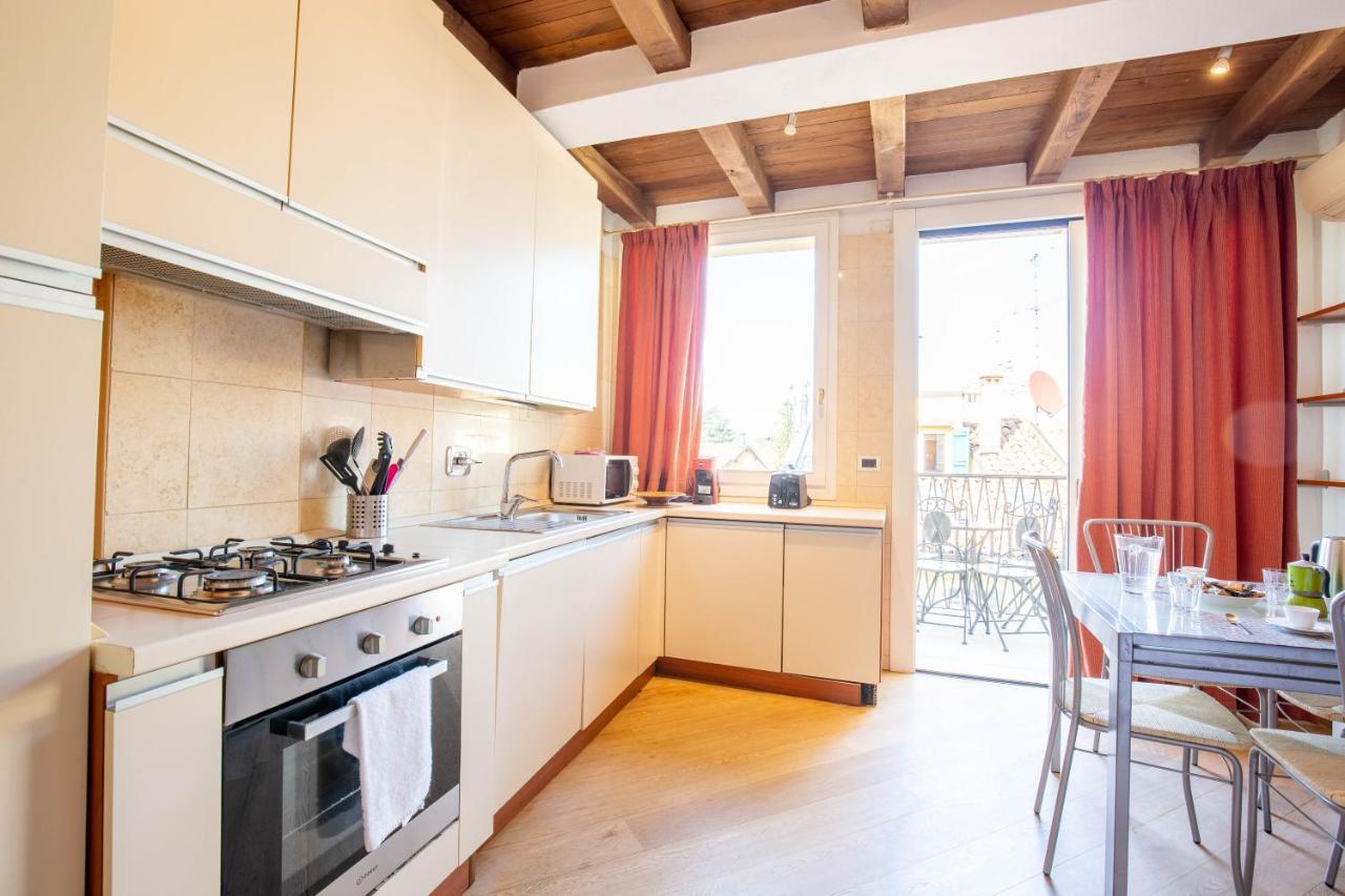 Santo Stefano Apartments - Bolognarooms Bagian luar foto